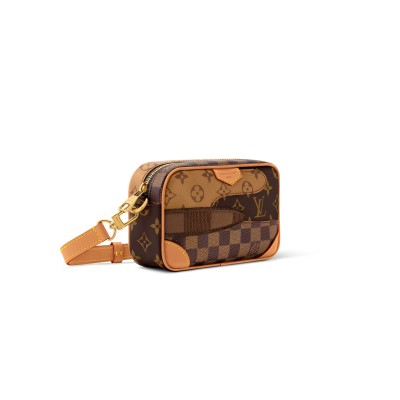 LOUIS VUITTON TROCADÉRO WEARABLE WALLET M26020 (20*13*6.5cm)